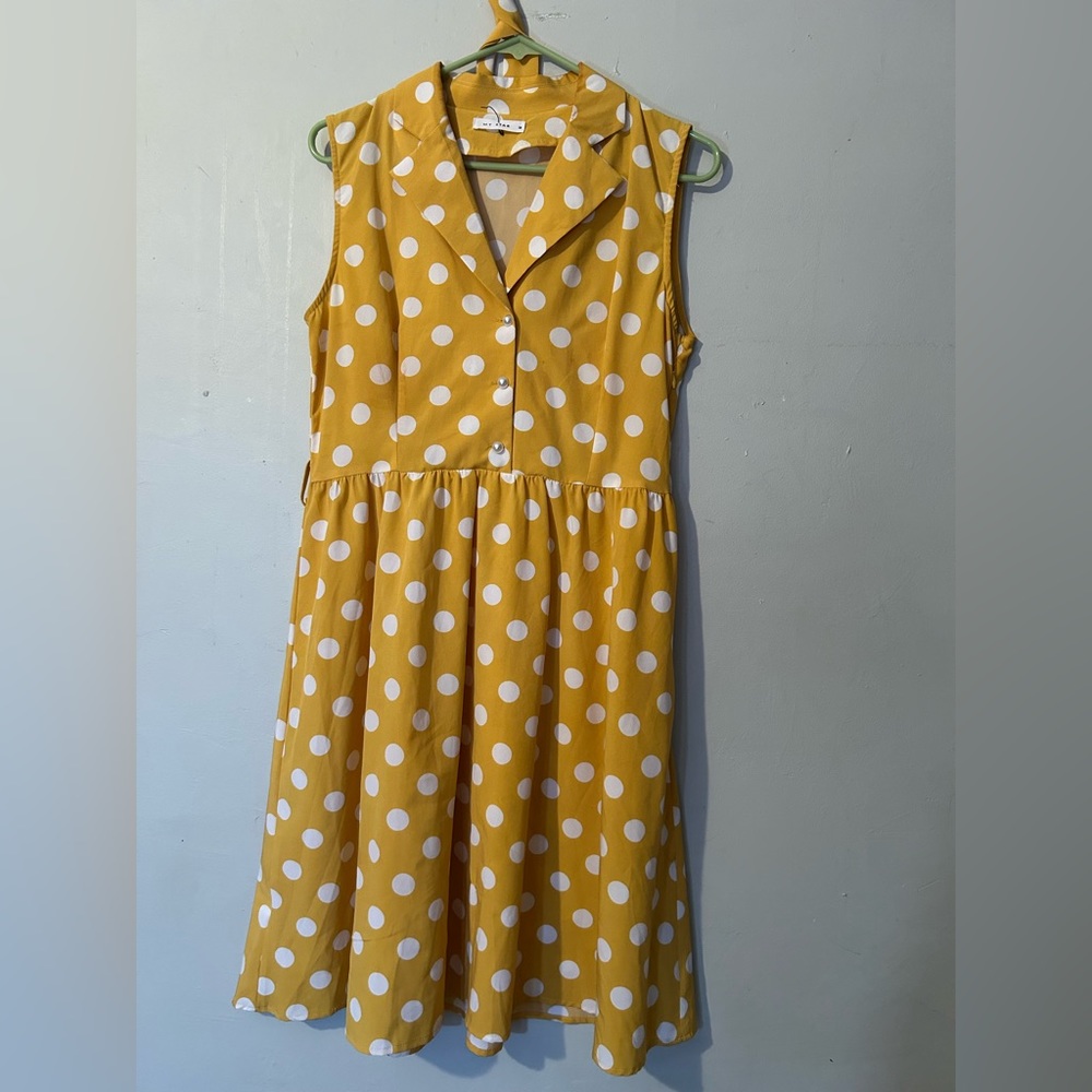 Yellow polka dot dress. Size medium
